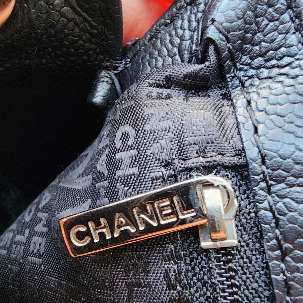 Chanel Perforated Pulley Shoulder Bag - Picture 12 of 16